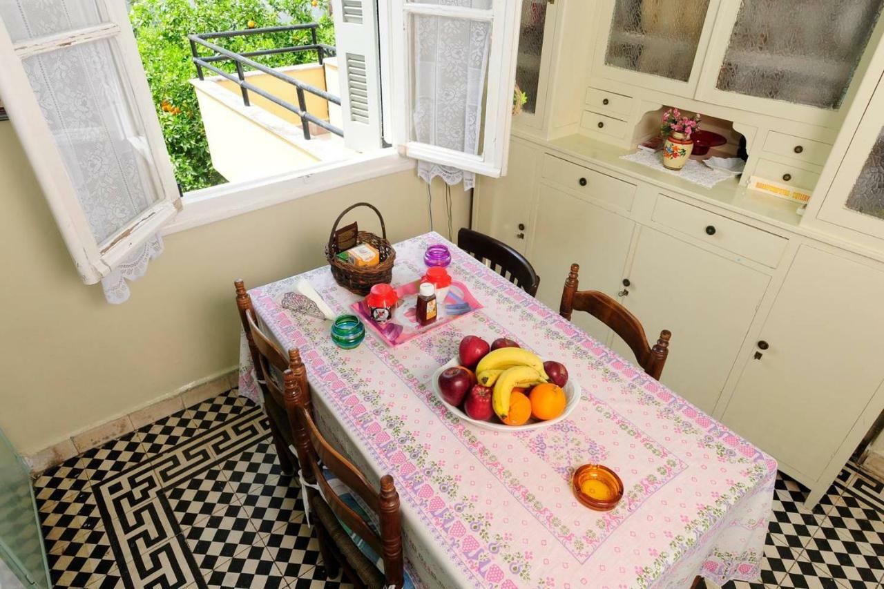Zeta'S Vintage House In The Centre Of スパルティ エクステリア 写真